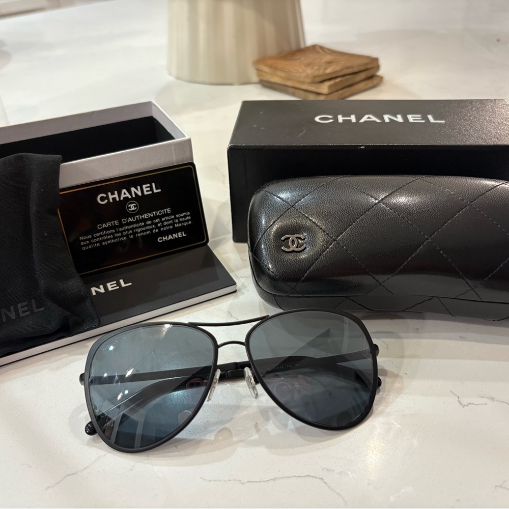 CHANEL Dark Aviator Sunglasses with Quilted Case